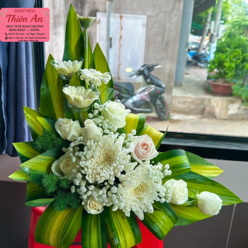 Hoa viếng mẫu 11