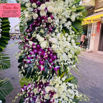 Lẵng Hoa Viếng Mẫu 3