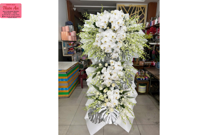 Lẵng Hoa Viếng Mẫu 1